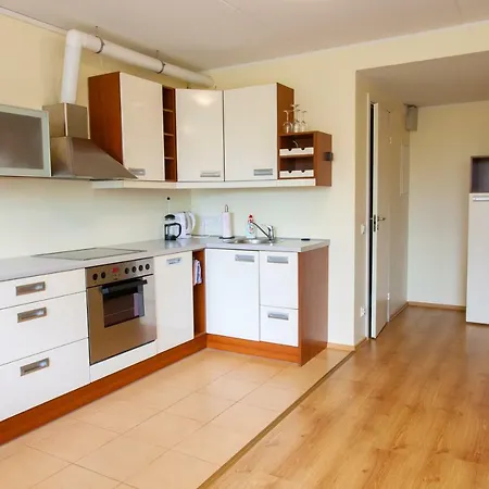 Appartement Sunny With Parking, Self-check-in & Wi-fi *